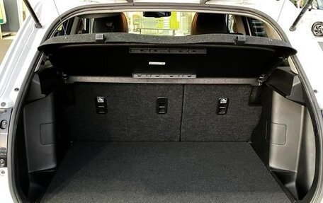 Suzuki Escudo IV, 2016 год, 1 540 000 рублей, 17 фотография