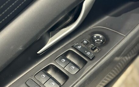 Hyundai Elantra, 2023 год, 1 999 990 рублей, 13 фотография