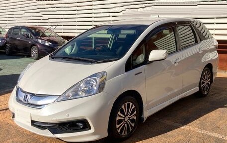 Honda Fit Shuttle I рестайлинг, 2015 год, 738 000 рублей, 2 фотография