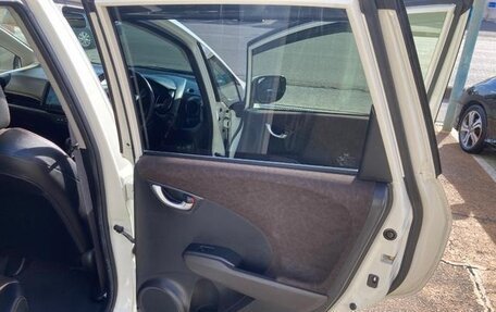 Honda Fit Shuttle I рестайлинг, 2015 год, 738 000 рублей, 25 фотография