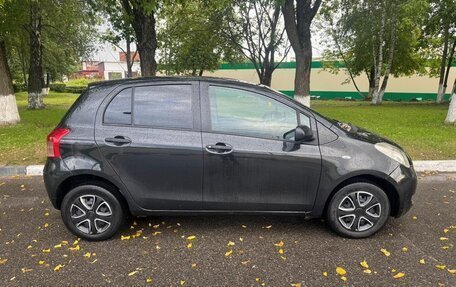 Toyota Yaris III рестайлинг, 2007 год, 420 000 рублей, 6 фотография