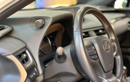 Lexus UX I, 2022 год, 2 340 000 рублей, 12 фотография