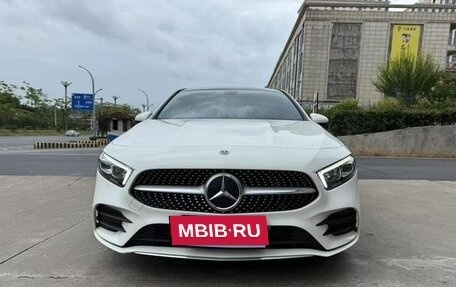 Mercedes-Benz A-Класс, 2022 год, 2 015 000 рублей, 2 фотография