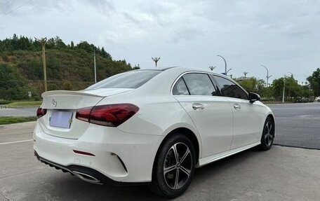 Mercedes-Benz A-Класс, 2022 год, 2 015 000 рублей, 3 фотография