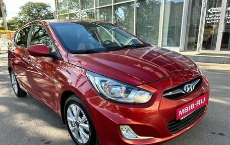Hyundai Solaris II рестайлинг, 2011 год, 599 000 рублей, 7 фотография