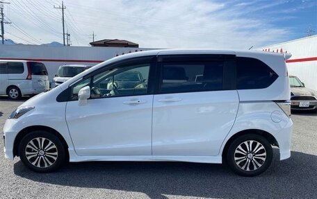 Honda Freed I, 2016 год, 738 000 рублей, 3 фотография