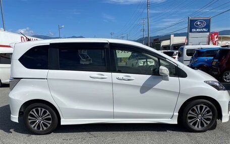 Honda Freed I, 2016 год, 738 000 рублей, 7 фотография