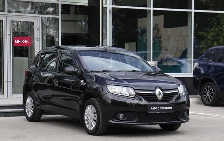 Renault Sandero II рестайлинг, 2016 год, 847 000 рублей, 3 фотография