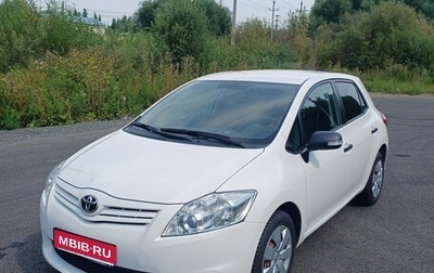 Toyota Auris II, 2012 год, 1 320 000 рублей, 1 фотография