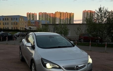 Opel Astra J, 2013 год, 935 000 рублей, 5 фотография
