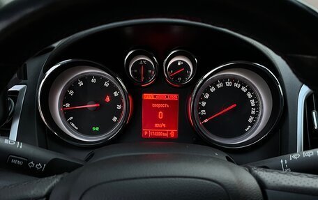 Opel Astra J, 2013 год, 935 000 рублей, 12 фотография