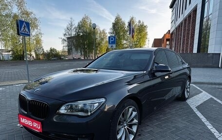 BMW 7 серия, 2014 год, 2 080 000 рублей, 7 фотография