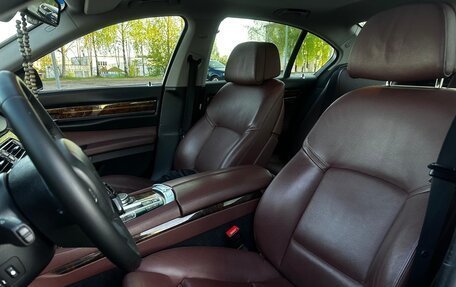 BMW 7 серия, 2014 год, 2 080 000 рублей, 13 фотография