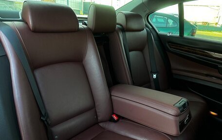 BMW 7 серия, 2014 год, 2 080 000 рублей, 20 фотография