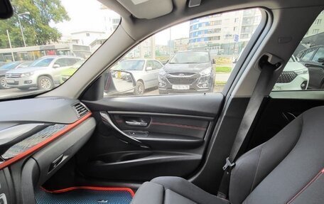 BMW 3 серия, 2012 год, 2 000 000 рублей, 13 фотография