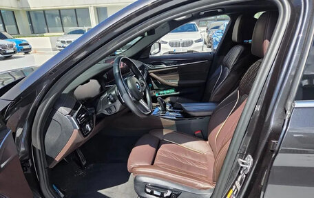 BMW 5 серия, 2022 год, 3 100 000 рублей, 7 фотография