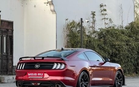Ford Mustang VI рестайлинг, 2022 год, 2 780 000 рублей, 9 фотография
