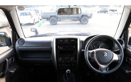 Suzuki Jimny, 2015 год, 870 000 рублей, 13 фотография