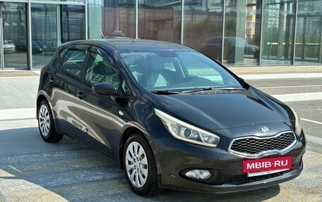 KIA cee'd III, 2014 год, 890 000 рублей, 3 фотография