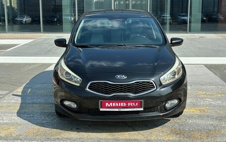 KIA cee'd III, 2014 год, 890 000 рублей, 2 фотография