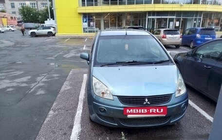Mitsubishi Colt VI рестайлинг, 2010 год, 570 000 рублей, 2 фотография