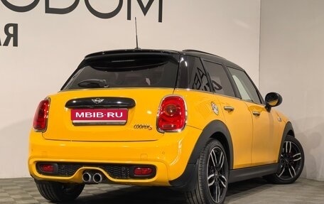 MINI Hatch, 2016 год, 1 899 000 рублей, 2 фотография