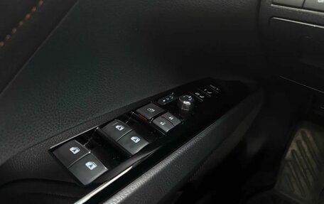 Toyota Camry, 2020 год, 3 830 000 рублей, 12 фотография