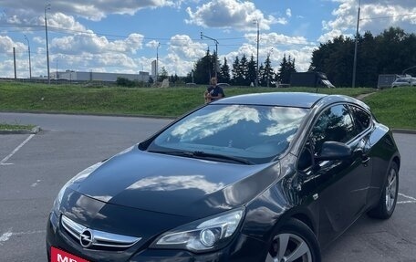 Opel Astra J, 2013 год, 730 000 рублей, 2 фотография