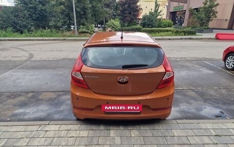 Hyundai Solaris II рестайлинг, 2016 год, 850 000 рублей, 4 фотография