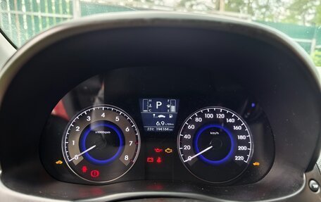 Hyundai Solaris II рестайлинг, 2015 год, 1 100 000 рублей, 7 фотография
