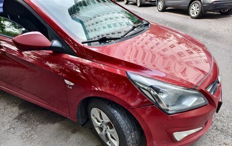 Hyundai Solaris II рестайлинг, 2015 год, 1 100 000 рублей, 14 фотография
