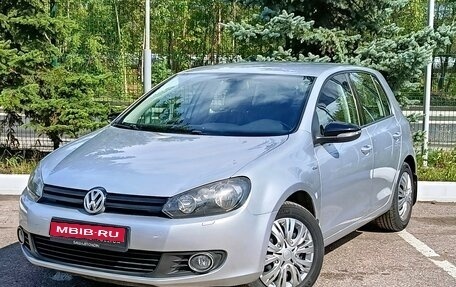 Volkswagen Golf VI, 2012 год, 900 000 рублей, 1 фотография