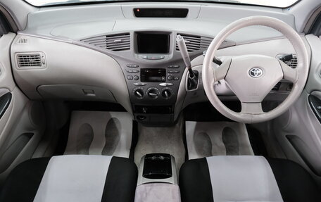 Toyota Prius IV XW50, 2002 год, 399 000 рублей, 13 фотография