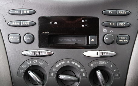Toyota Prius IV XW50, 2002 год, 399 000 рублей, 15 фотография