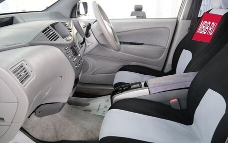 Toyota Prius IV XW50, 2002 год, 399 000 рублей, 19 фотография