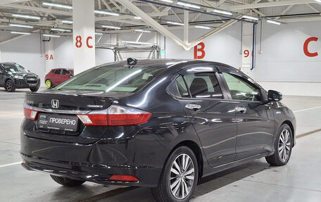 Honda Grace I, 2016 год, 1 030 000 рублей, 6 фотография