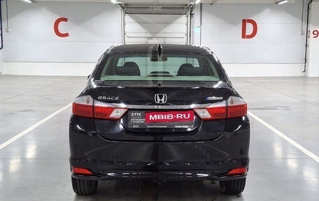 Honda Grace I, 2016 год, 1 030 000 рублей, 7 фотография