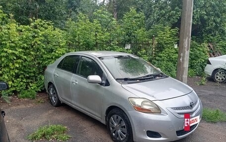 Toyota Yaris III рестайлинг, 2007 год, 520 000 рублей, 3 фотография