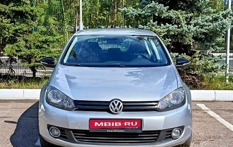 Volkswagen Golf VI, 2012 год, 900 000 рублей, 2 фотография