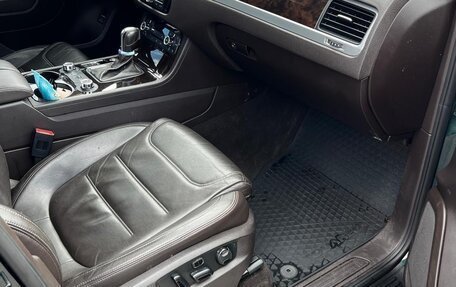 Volkswagen Touareg III, 2012 год, 1 900 000 рублей, 5 фотография