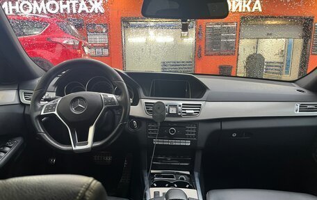 Mercedes-Benz E-Класс, 2015 год, 2 150 000 рублей, 10 фотография