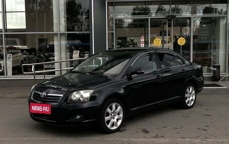 Toyota Avensis III рестайлинг, 2007 год, 690 000 рублей, 1 фотография