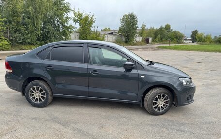 Volkswagen Polo VI (EU Market), 2012 год, 520 000 рублей, 2 фотография