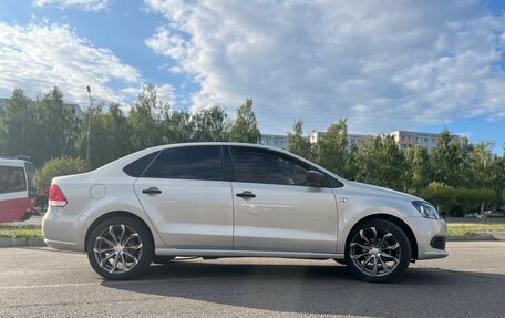 Volkswagen Polo VI (EU Market), 2014 год, 1 050 000 рублей, 3 фотография