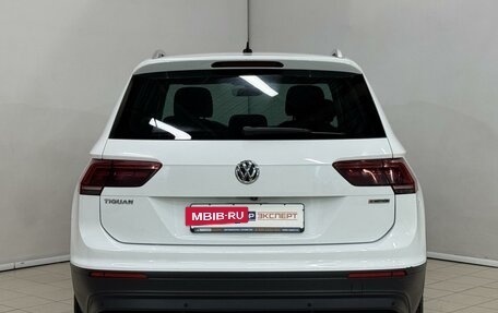 Volkswagen Tiguan II, 2018 год, 2 889 000 рублей, 5 фотография