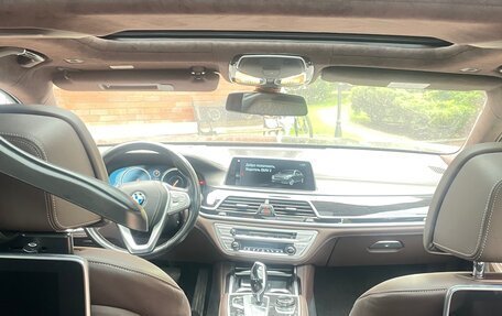 BMW 7 серия, 2017 год, 3 600 000 рублей, 11 фотография