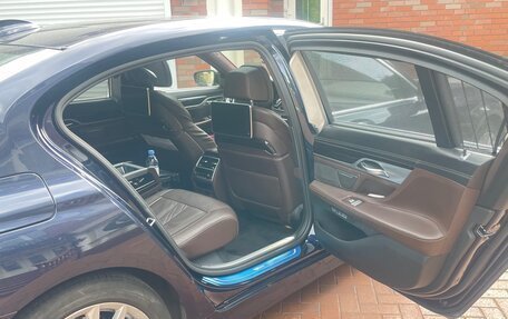 BMW 7 серия, 2017 год, 3 600 000 рублей, 6 фотография