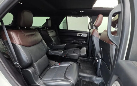 Ford Explorer VI, 2021 год, 3 600 000 рублей, 8 фотография