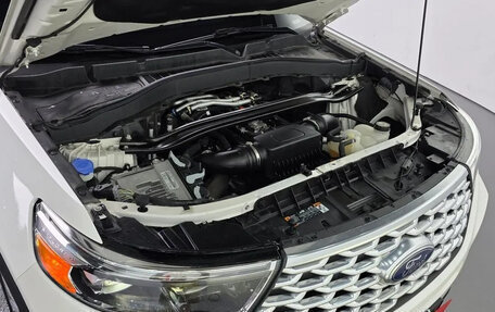 Ford Explorer VI, 2021 год, 3 600 000 рублей, 19 фотография