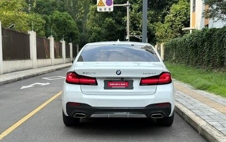 BMW 5 серия, 2021 год, 3 500 000 рублей, 6 фотография